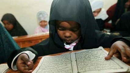Como o Alcorão é ensinado às crianças?