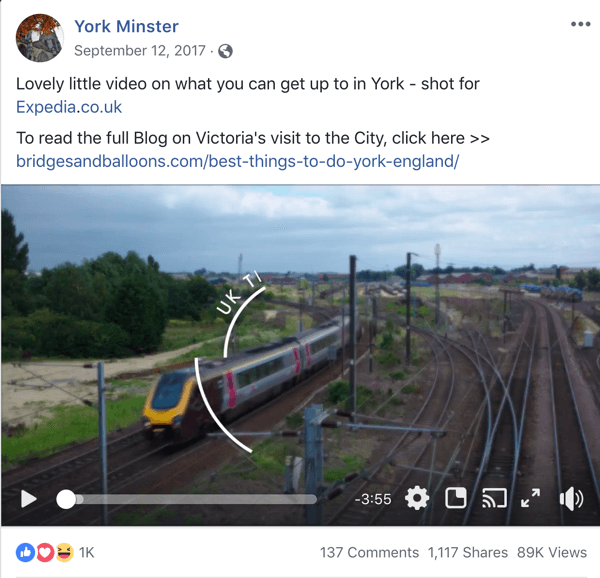 Exemplo de postagem no Facebook com informações turísticas da York Minster.